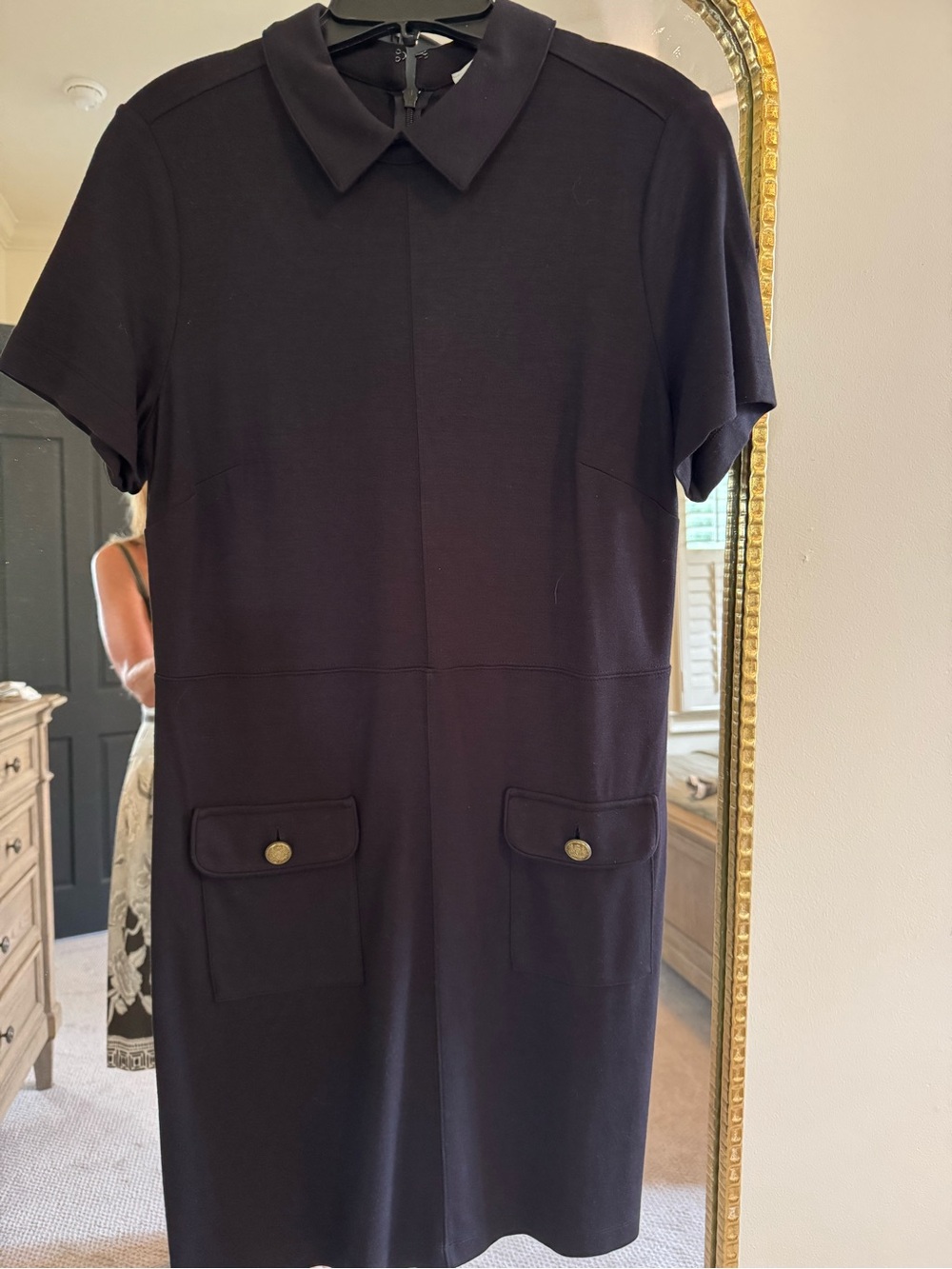 NWT LOFT Black Short-Sleeve Collared Shift Dress with Pocket Tabs size small